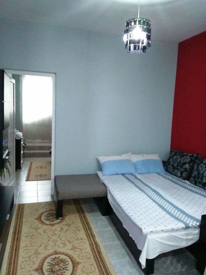 Apartment Diana Resilovo ภายนอก รูปภาพ