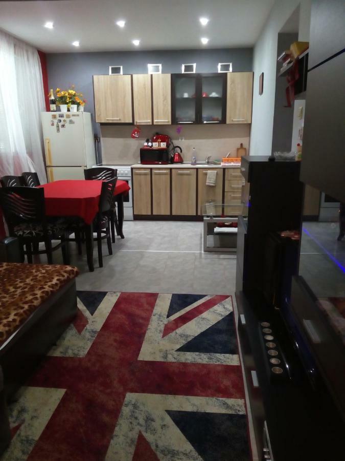 Apartment Diana Resilovo ภายนอก รูปภาพ